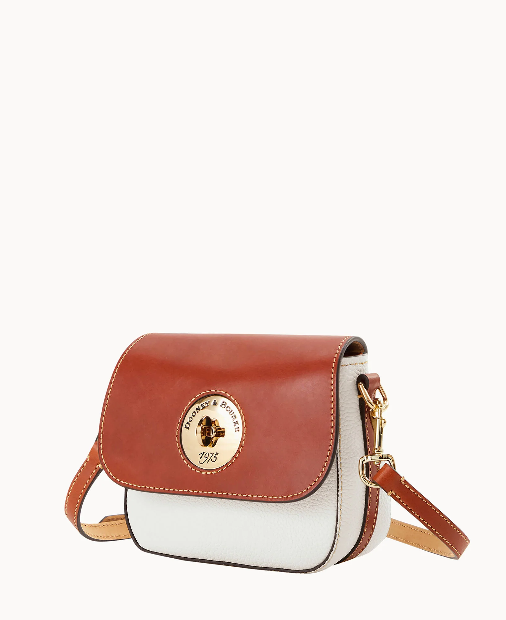 Pebble Turnlock Flap Saddle - Image 90